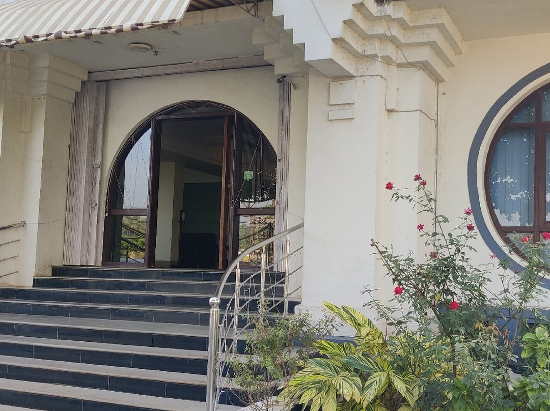 Treebo Trend Green Park主图