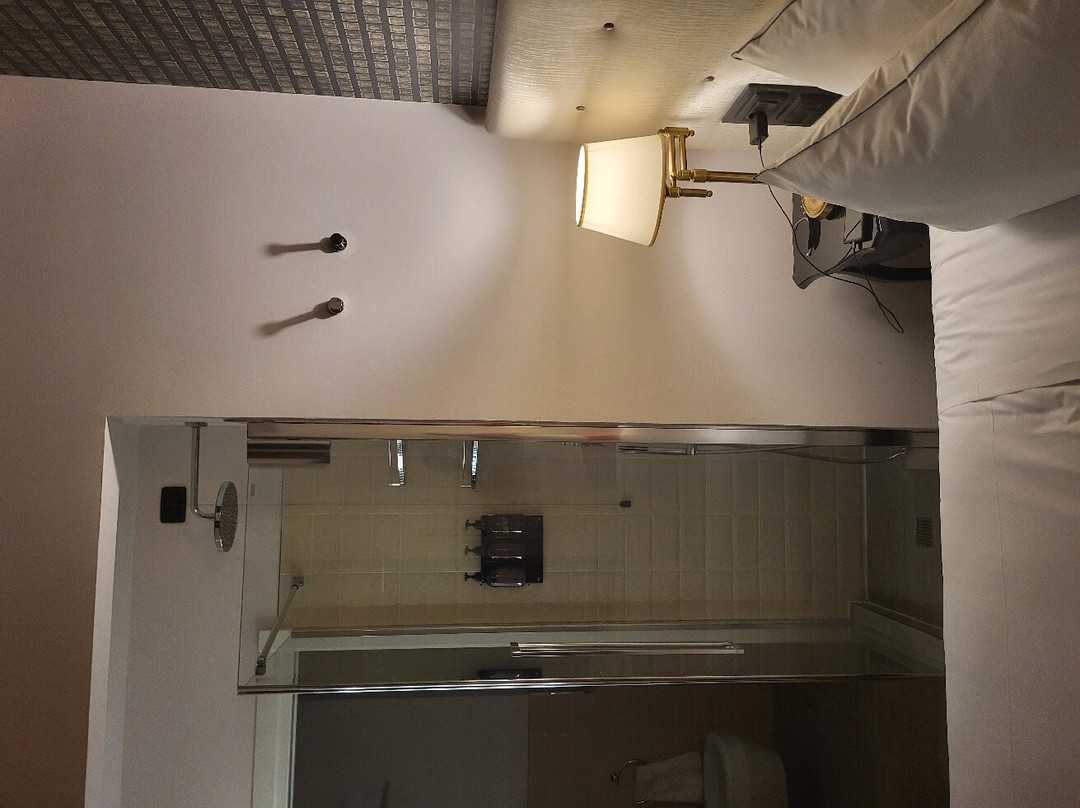 The Glam Boutique Hotel & Apt主图