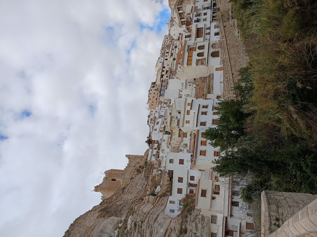 La Cueva Blanca