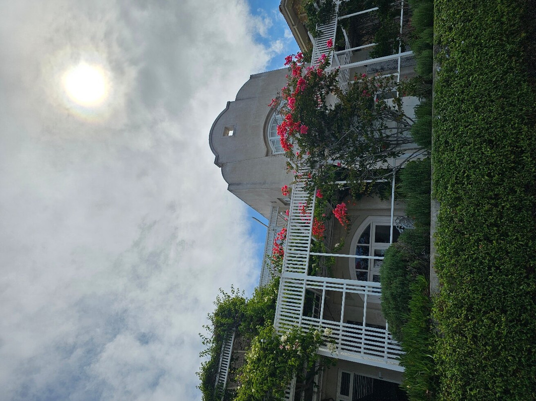 Charlotte House主图