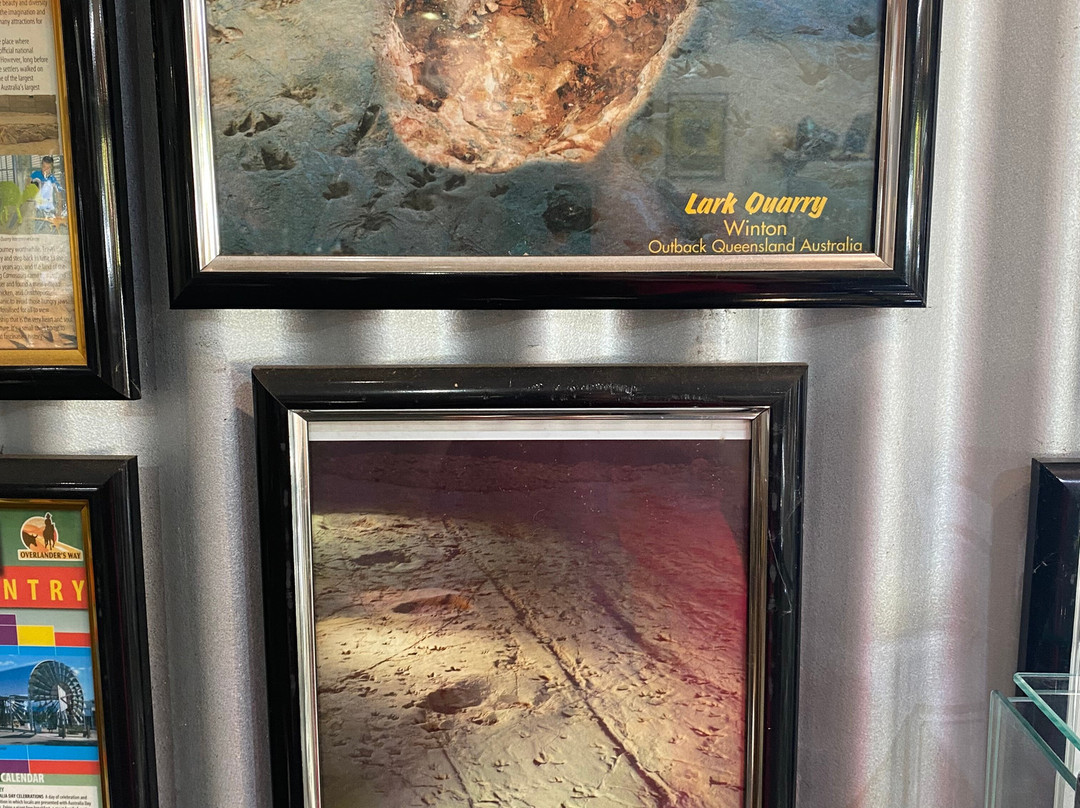 Emu Ridge Gallery景点图片