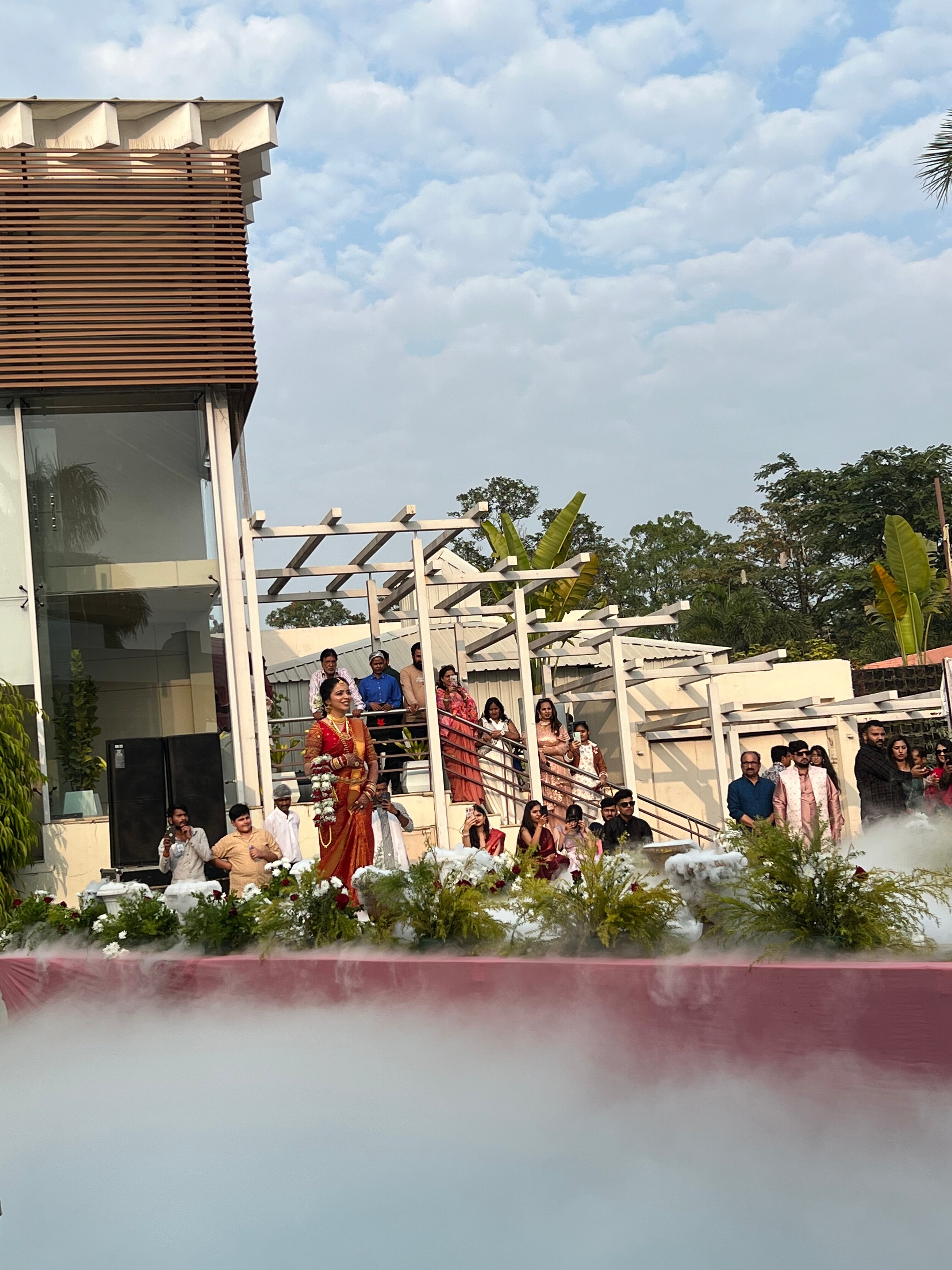 The Red Maple Hill Hotel-官方