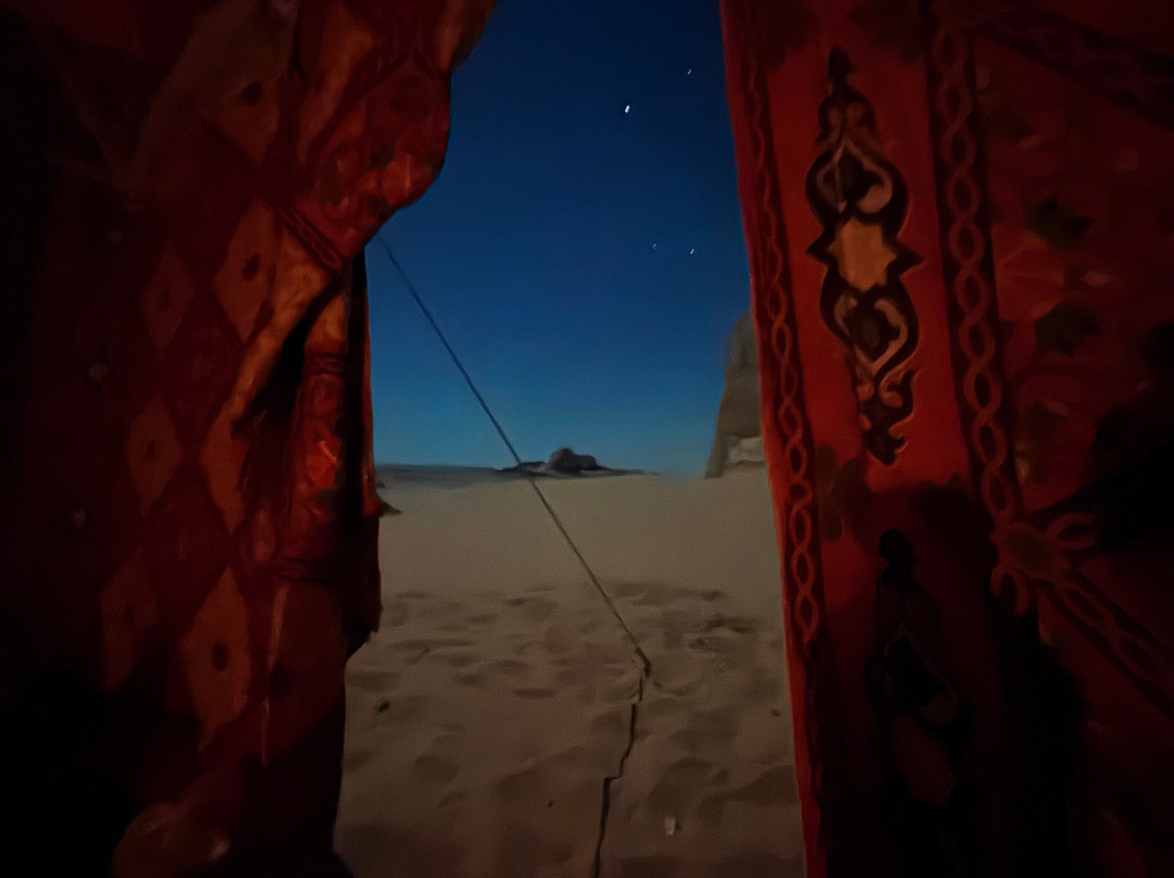 Desert Son-Bawiti必去景点