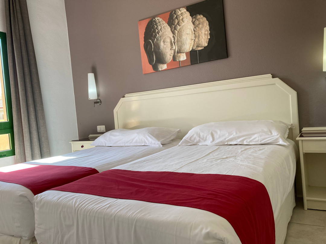 Elba Lucia Sport & Suite Hotel主图