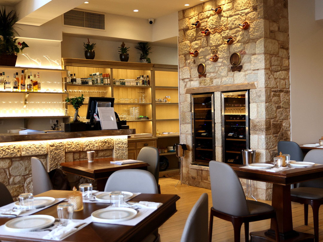 Miravilia Kitchen - Greek Restaurant