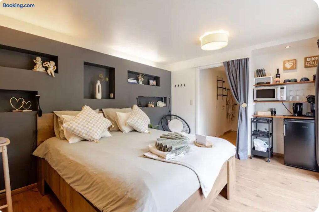 Duna - Japandi B&B Met Topontbijt & Wellness