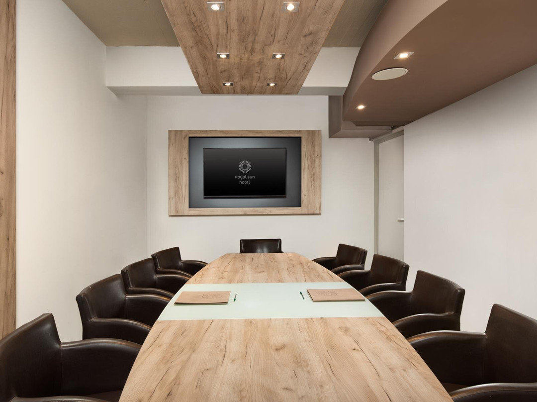 Royal Sun Hotel主图