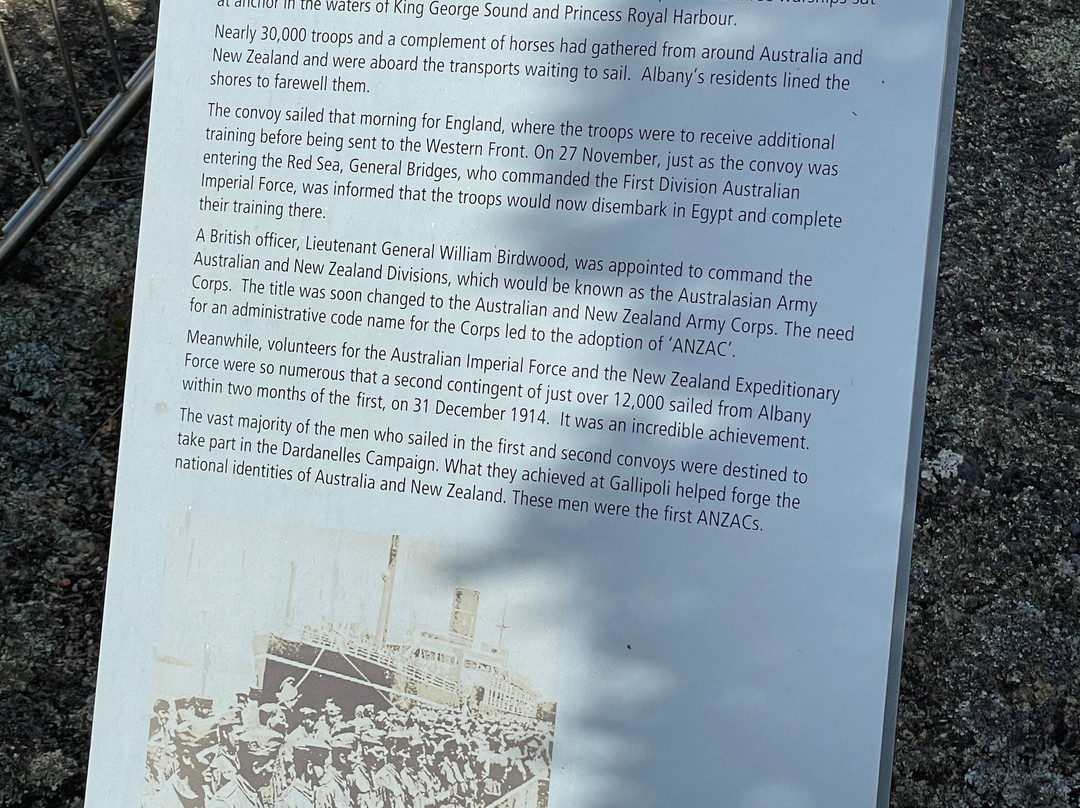 Padre White Lookout-奥尔巴尼必去景点