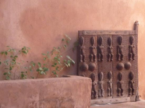 塔马纳宾馆主图