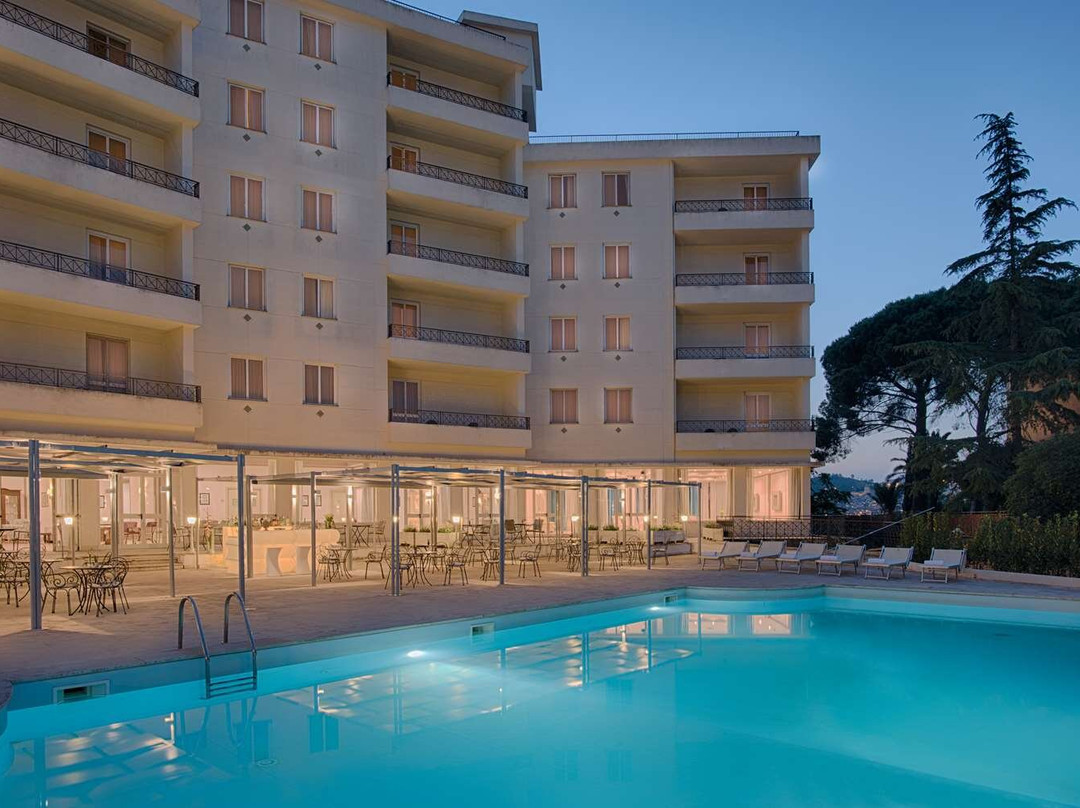 卡尔塔吉罗内酒店住宿-NH Caltagirone Villa San Mauro