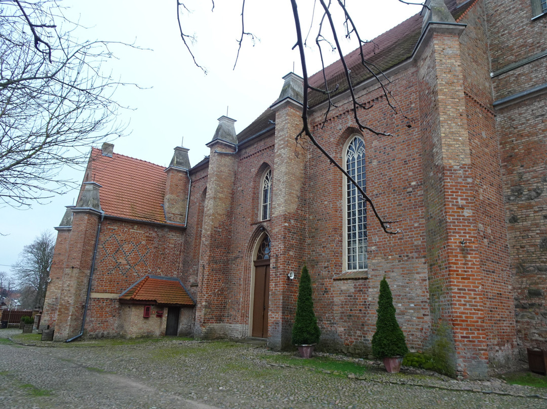 Kościół MB Częstochowskiej-Slonsk必去景点