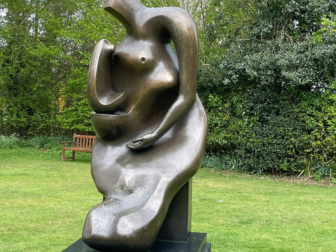 Henry Moore Studios & Gardens (Henry Moore Foundation)景点图片