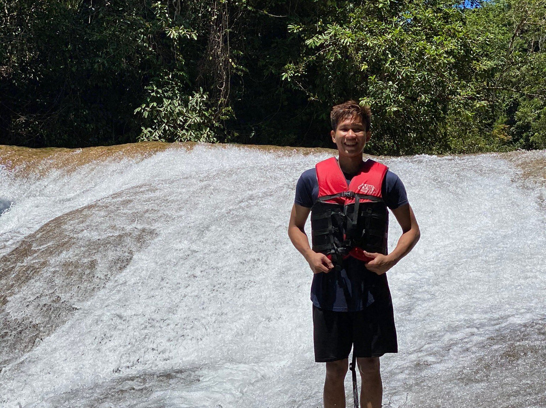 Blue Water Falls and Cave-Baggao必去景点