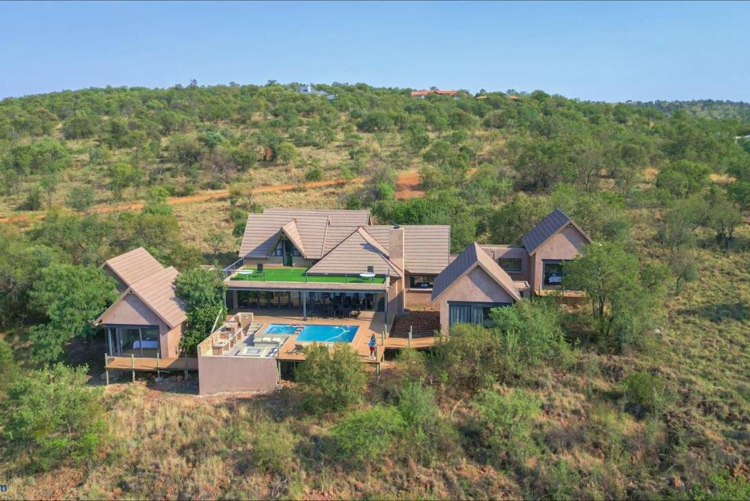 Hillside Lodge