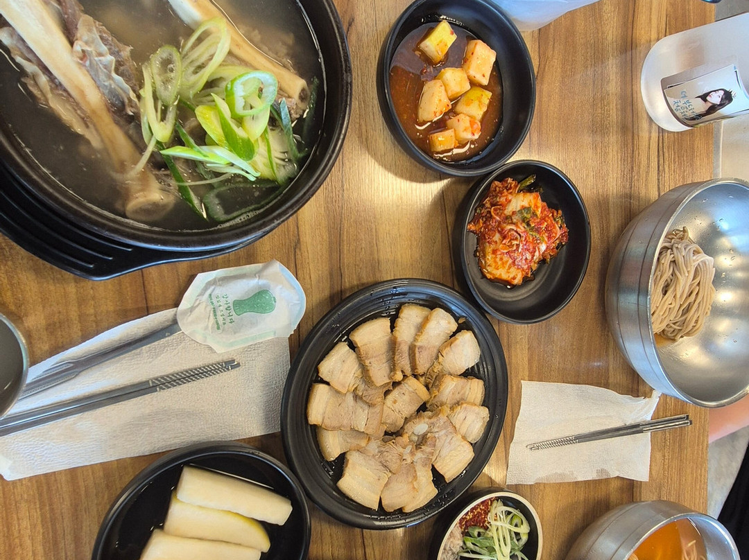 Danggogae Naengmyeon