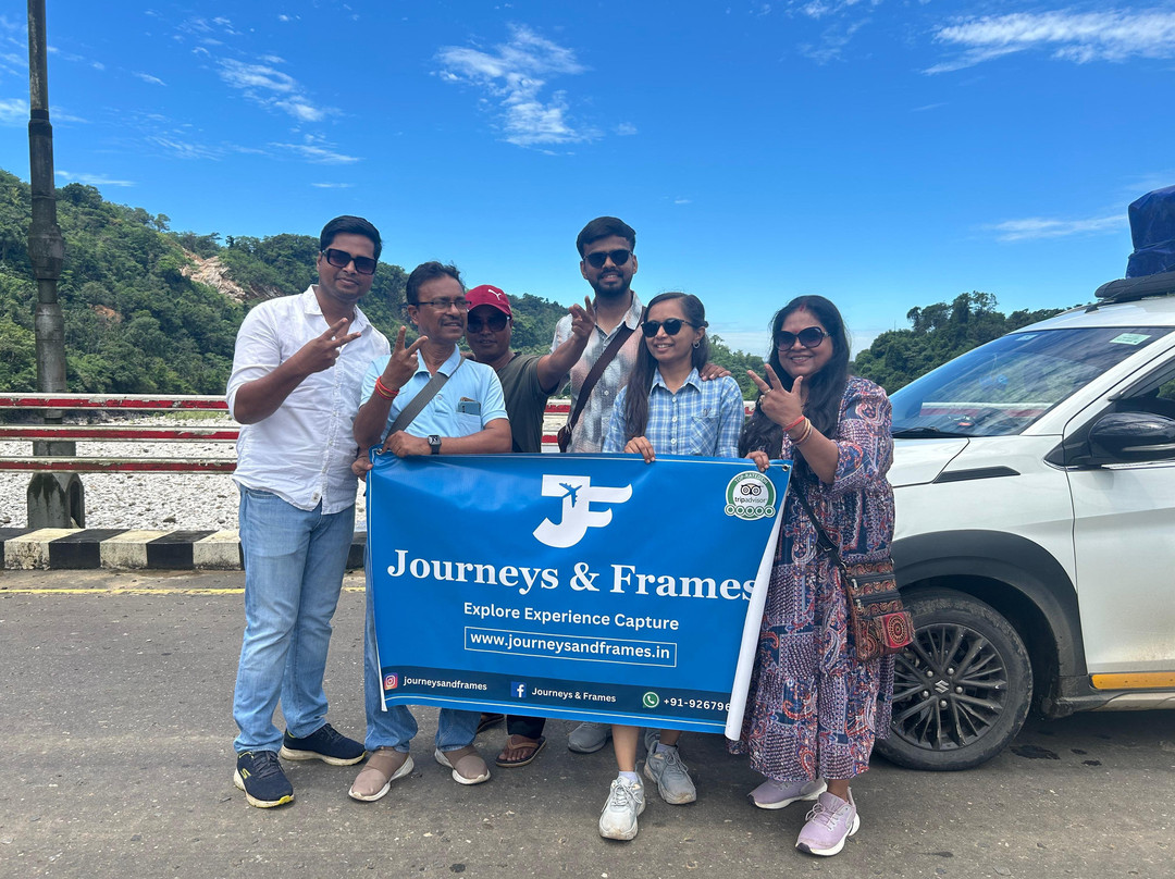 Journeys & Frames景点图片