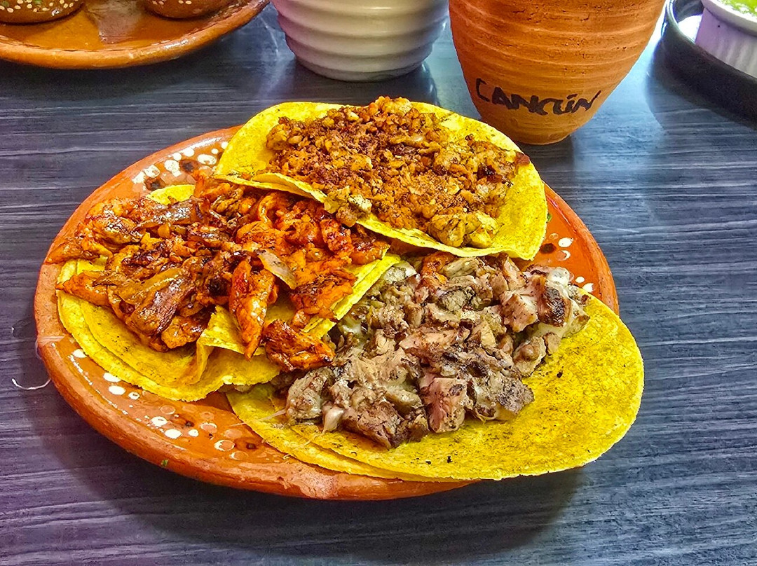 Two Brothers Yachts-坎昆必去景点