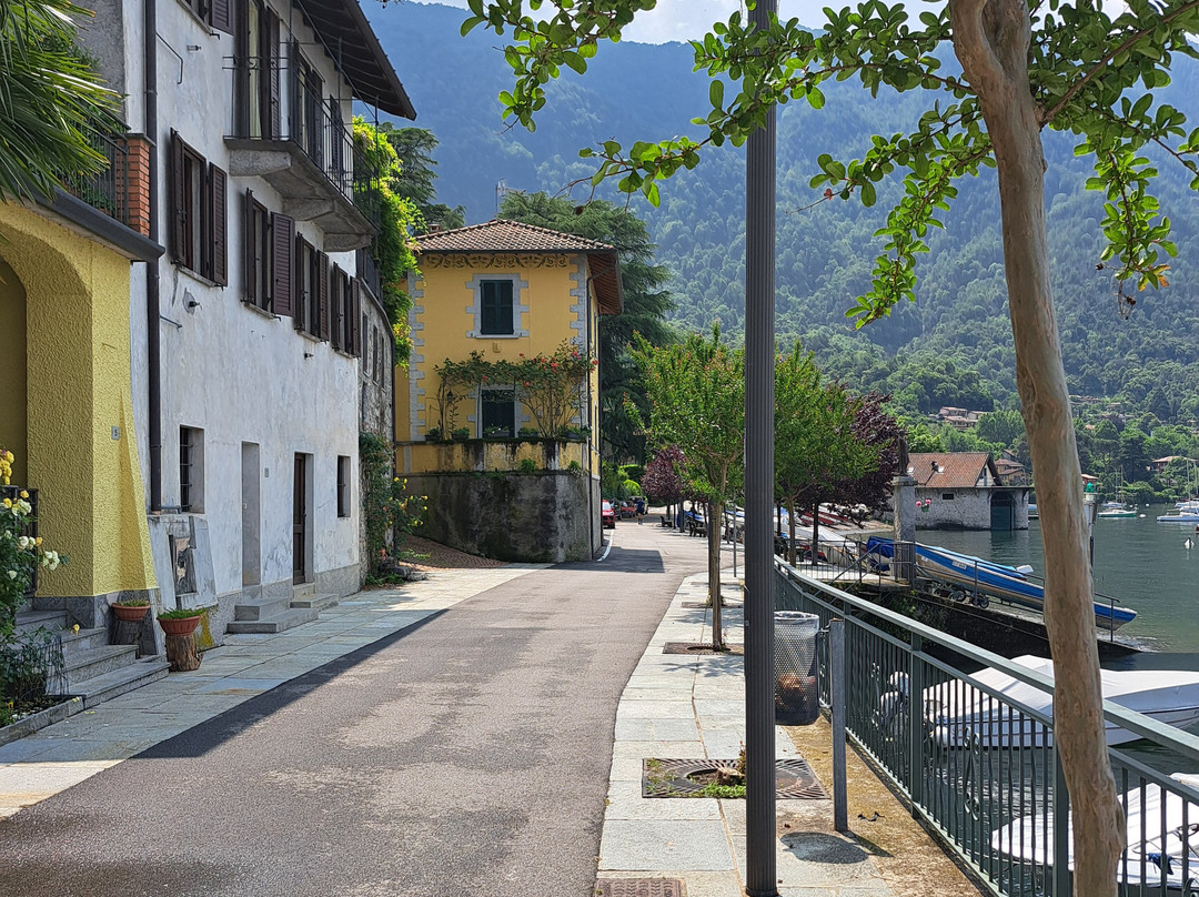 Lungolago di Calde-Castelveccana必去景点