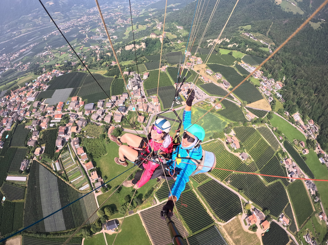 TirolFly Tandem Paragliding-蒂罗洛必去景点