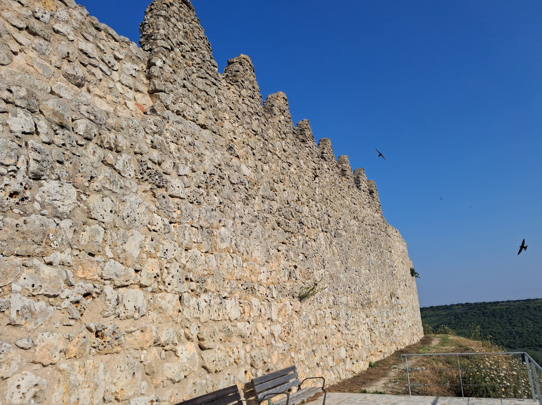 The Walls of Uruena-Uruena必去景点