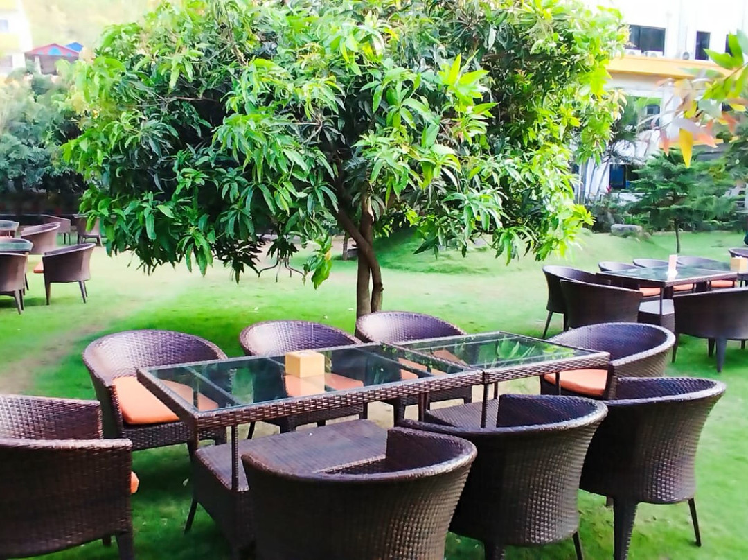 Siddhartha Riverside Resort主图