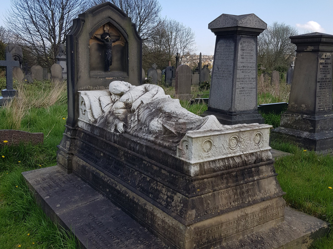 Undercliffe Cemetery-布拉德福必去景点