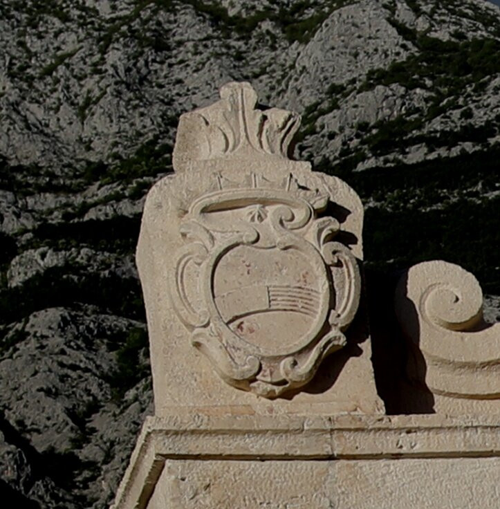 Baroque Fountain-玛卡沙必去景点