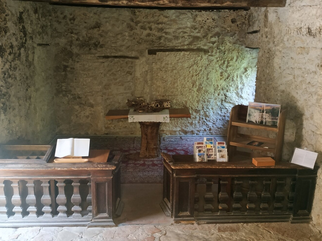 Convento Santa Maria de La Foresta-列蒂必去景点