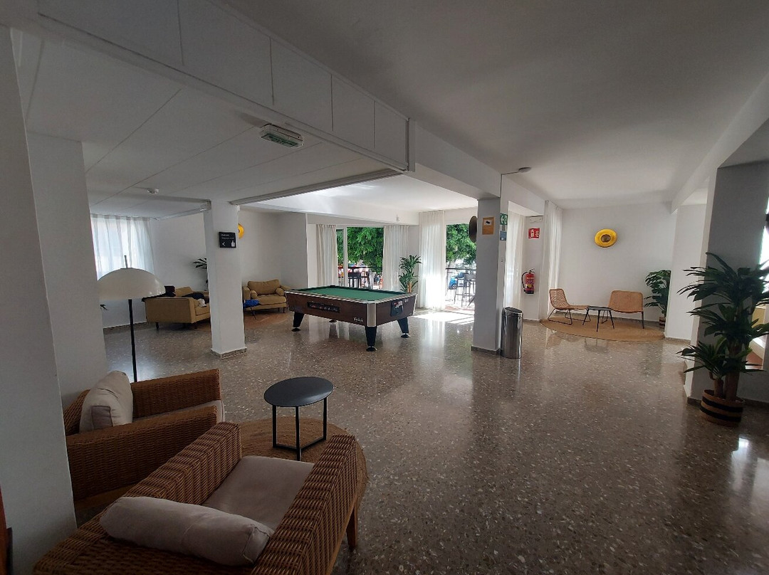 Suncoast Ibiza Hotel主图