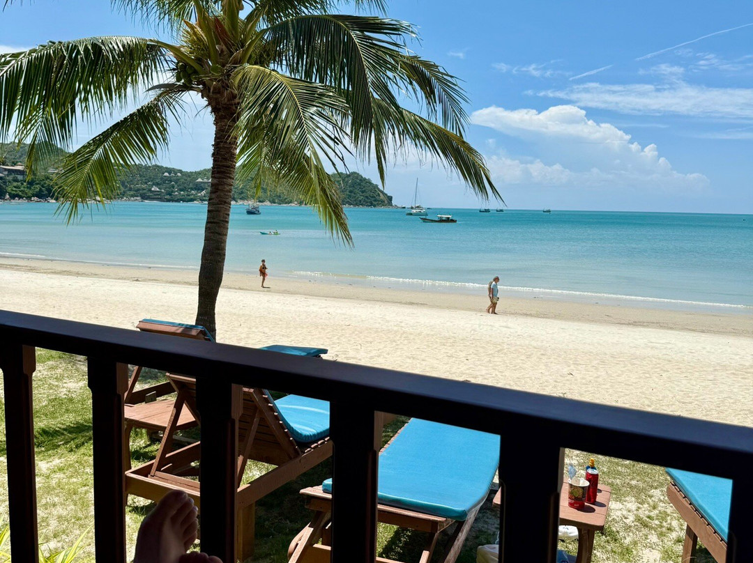 平昌海滩度假酒店主图