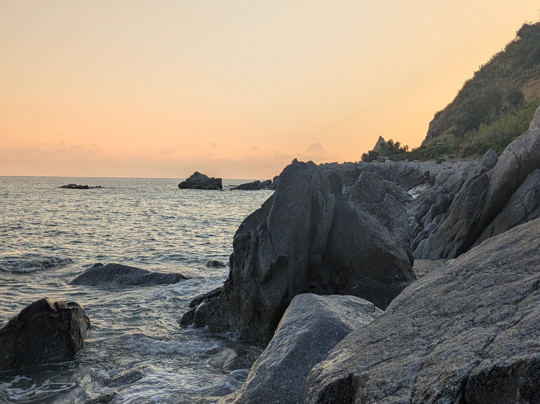 Spiaggia Michelino-Parghelia必去景点