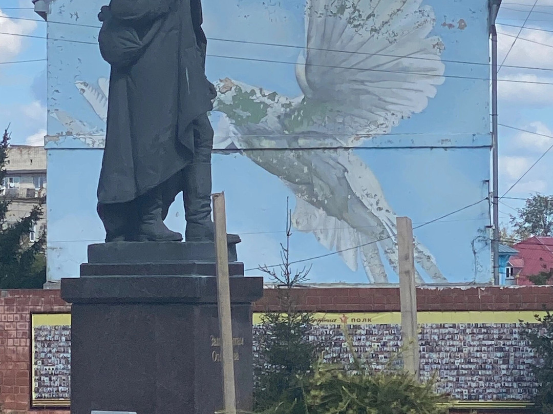 Monument to the Defenders of the Fatherland-Pavlovo必去景点