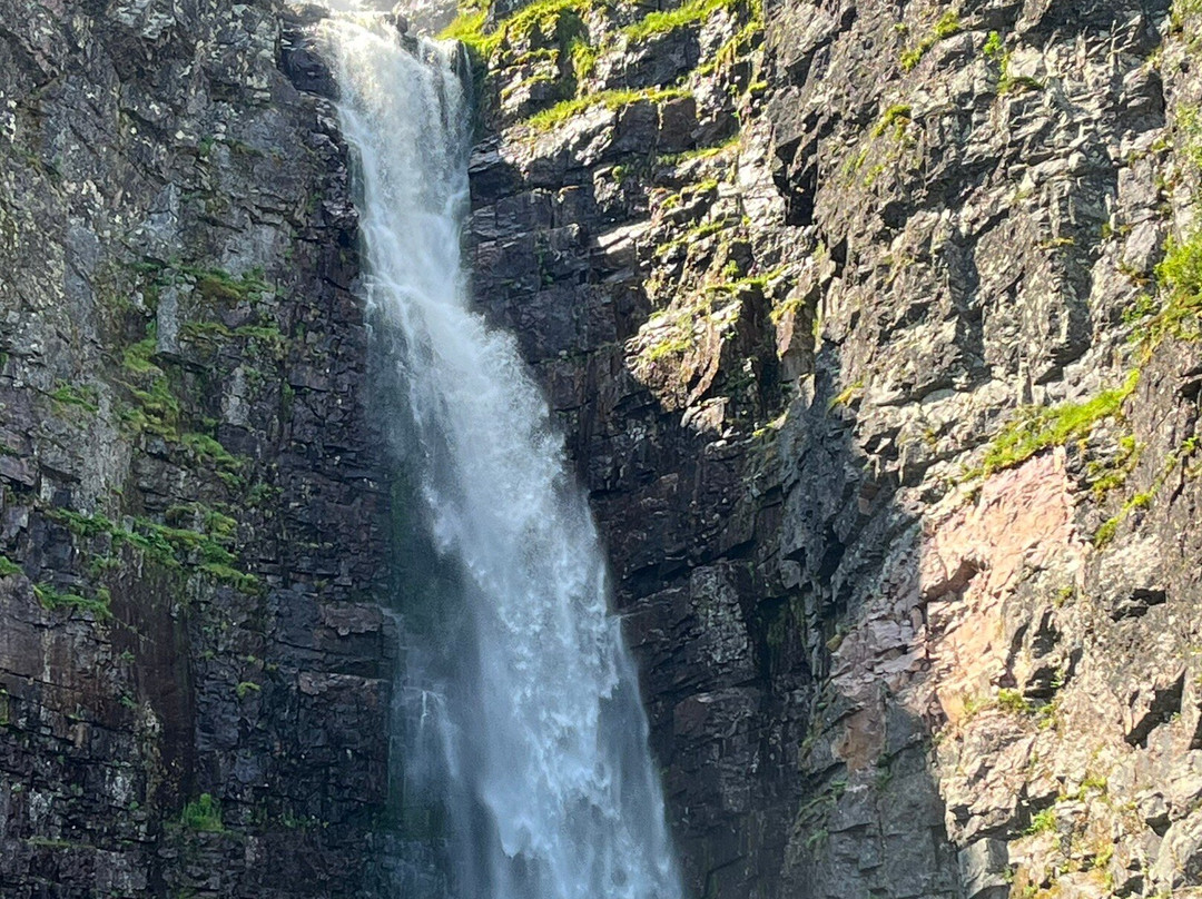 Njupeskär Vattenfall-Sarna必去景点