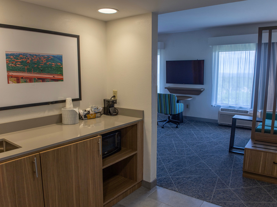 Hampton Inn & Suites Austin - Lakeway主图
