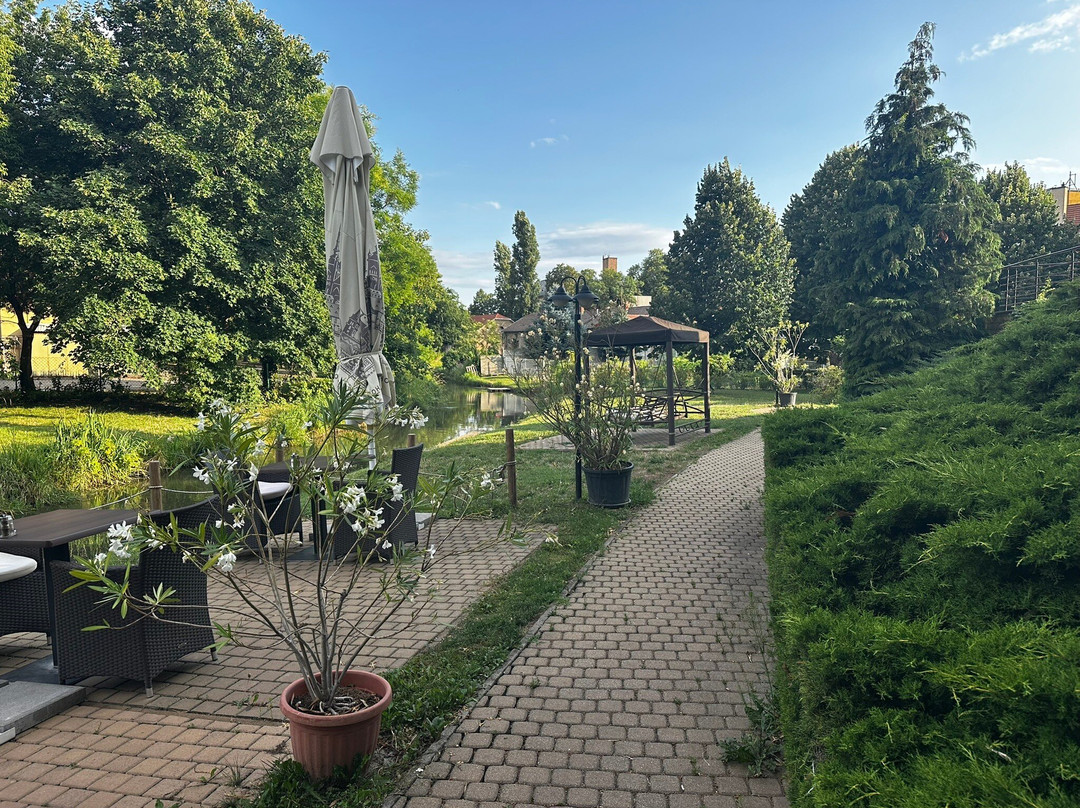 拉佳塔酒店主图