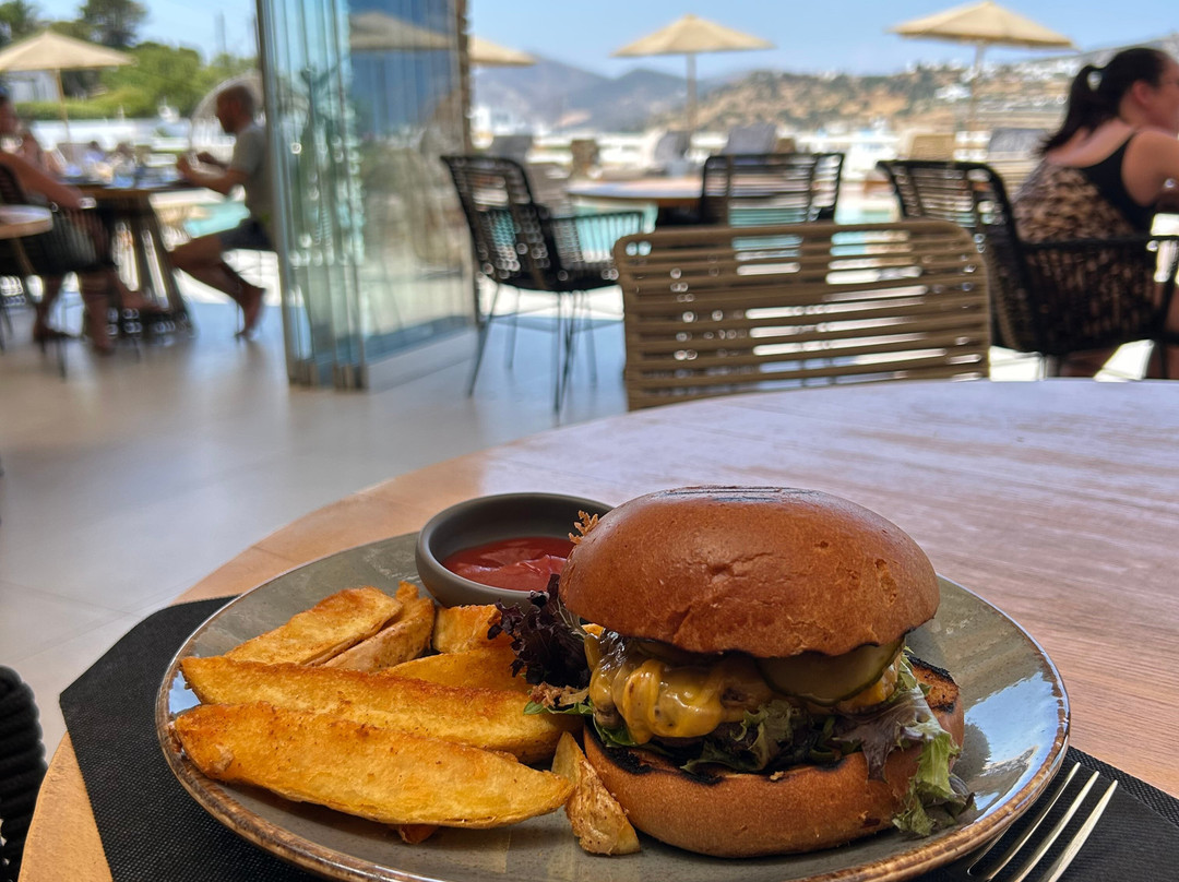 Nival Boutique Hotel主图