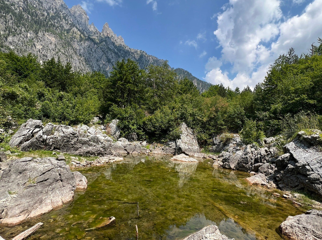 Xhemes’ Lake-Valbona必去景点