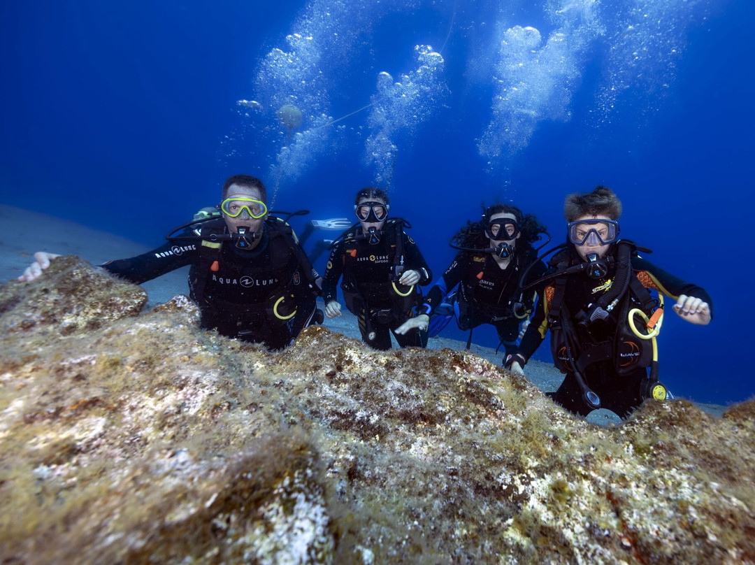Meridiano Cero-La Restinga必去景点