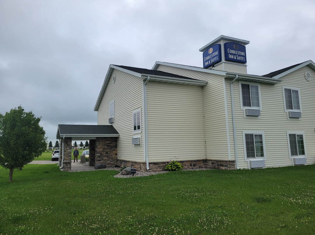 Cobblestone Inn And Suites - Langdon主图