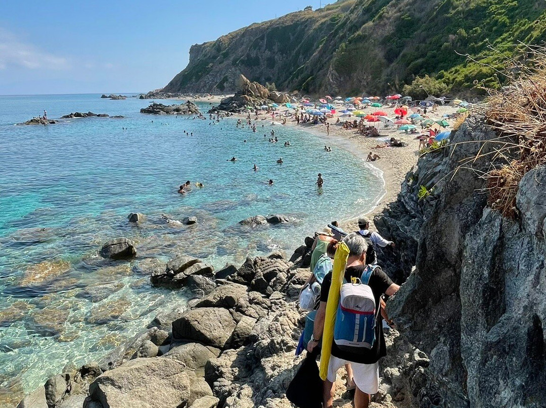 Spiaggia Paradiso del sub-Zambrone必去景点