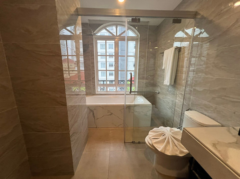 梅塔瓦里酒店主图