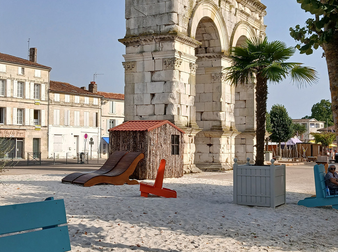 Arc de Germanicus-桑特必去景点