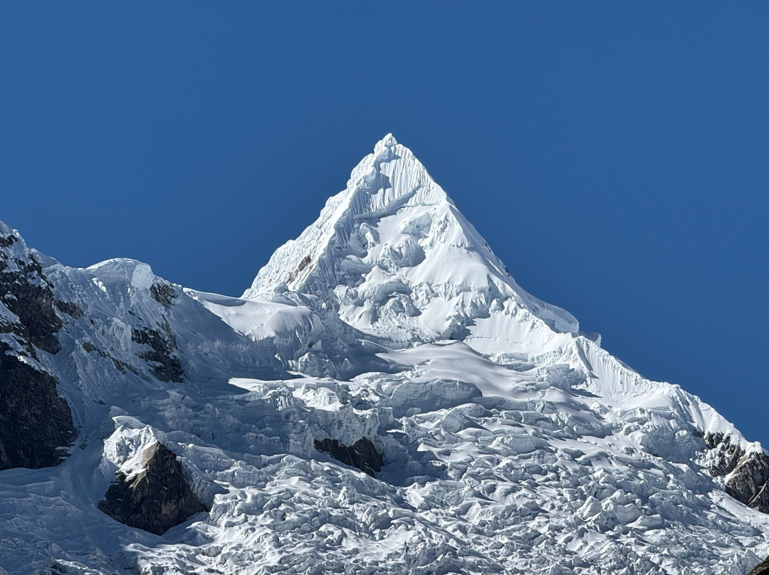 Peruvian Andes Adventures-瓦拉斯必去景点