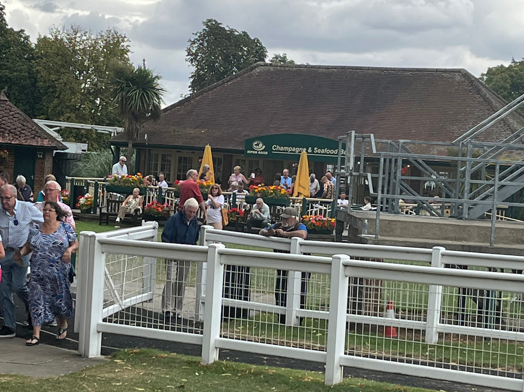 Ripon Racecourse-里彭必去景点