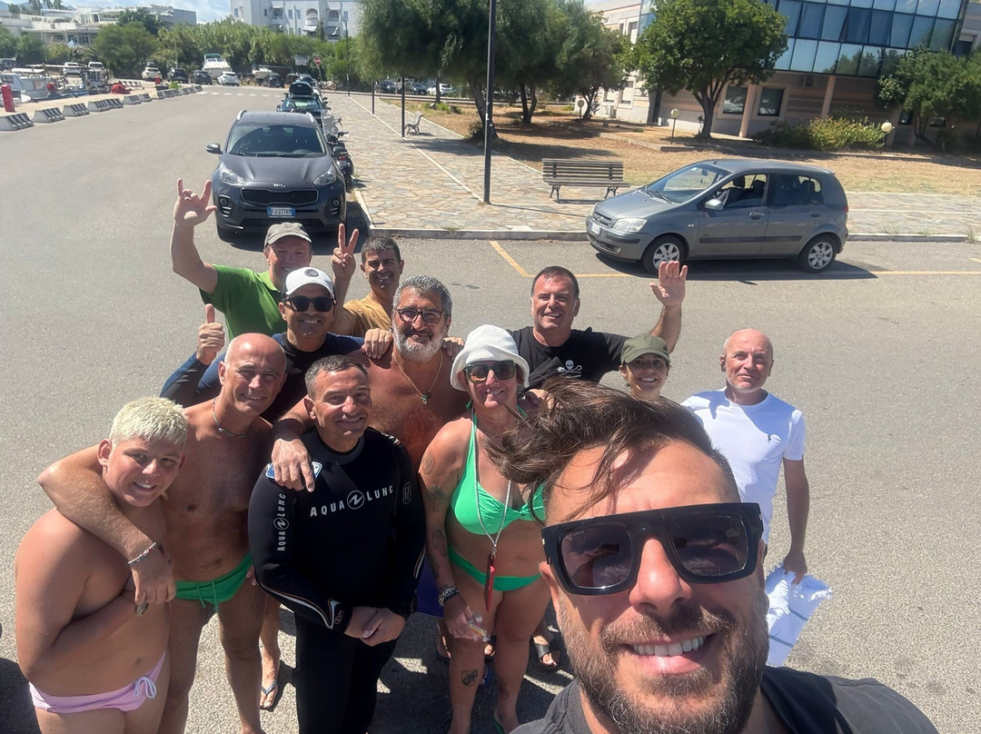 Abyssos Diving School & Snorkeling-Capo Comino必去景点