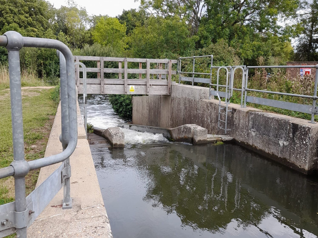 Elveys-Canoe-Yalding必去景点