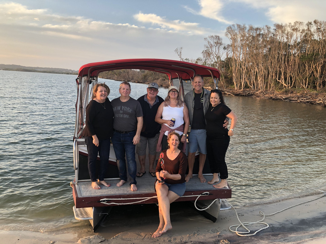 Bill's Boat Hire-Golden Beach必去景点