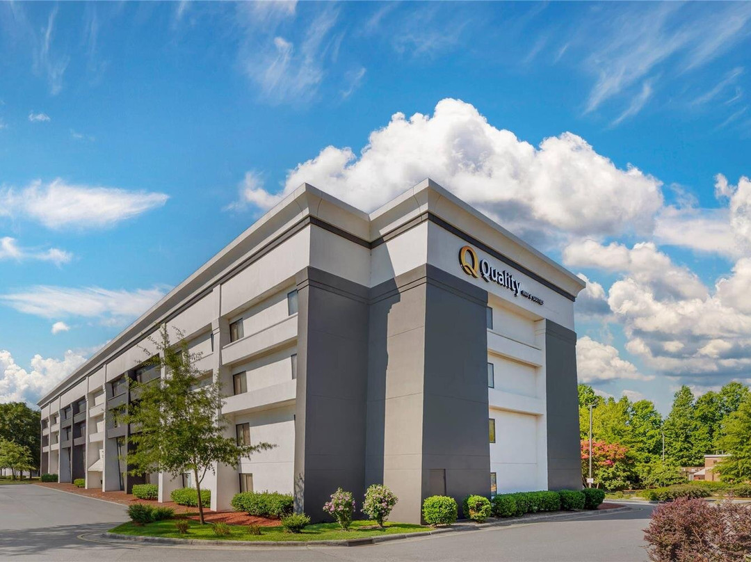 Quality Inn & Suites Raleigh Durham Airport