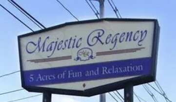 马杰斯提克丽晶酒店主图