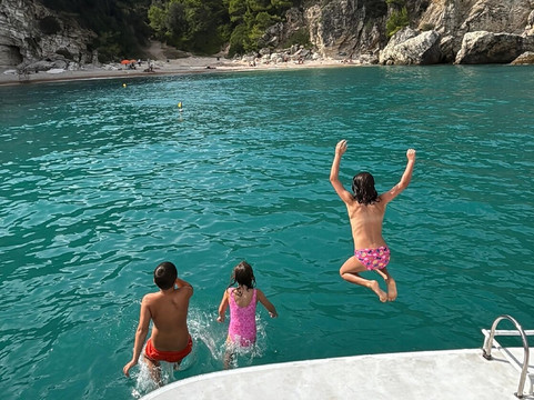 Bookboat-维耶斯泰必去景点